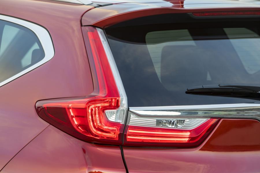 Детали экстерьера Honda CR-V 2016 года  (NA) (фото 51 из 157)